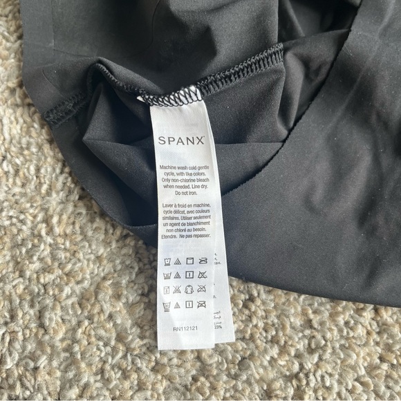 Spanx Slimming Bodysuit Black size XL - Picture 7 of 8